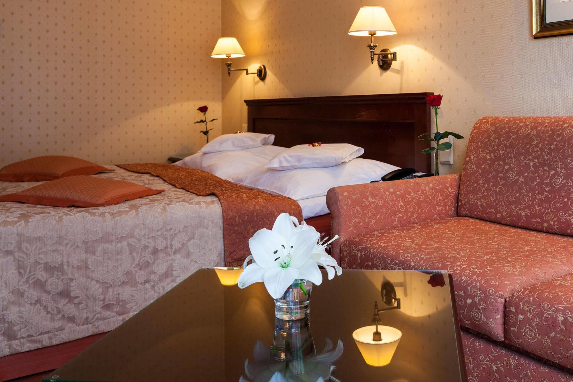 Branicki Boutique Rooms Білосток Екстер'єр фото