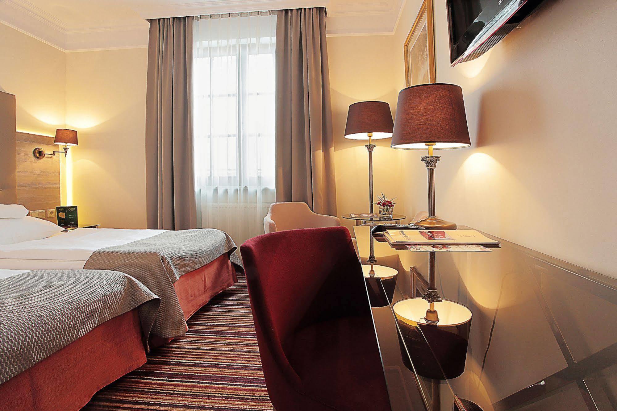 Branicki Boutique Rooms Білосток Екстер'єр фото